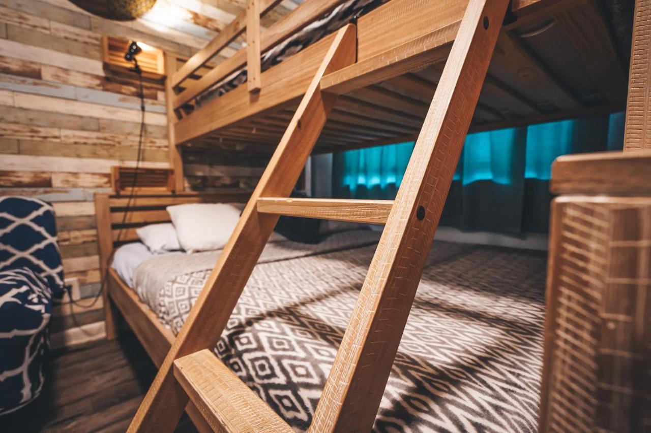Hollywood Light Haven Lodge ภายนอก รูปภาพ